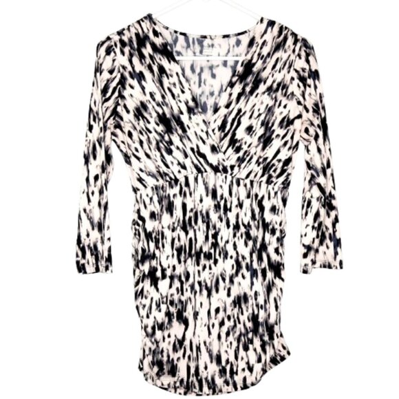 Motherhood Maternity Black & Ivory 3/4 Sleeve Faux-Wrap Blouse - S Maternity - Picture 1 of 2